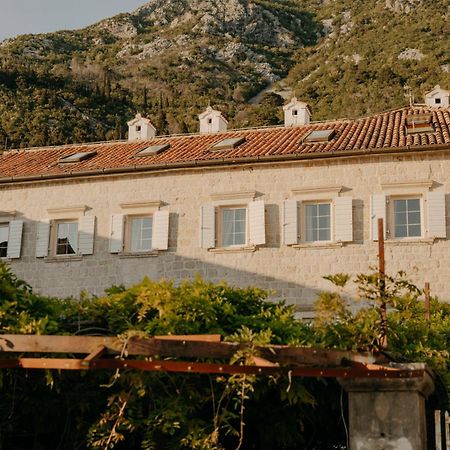 Vila Perast Boutique Hotel Extérieur photo